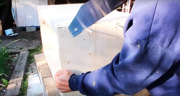Обрезаются излишки шкантов